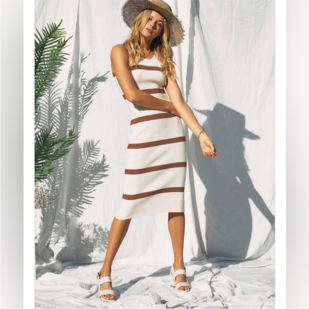 Endless Blu sleeveless striped midi sweater dress